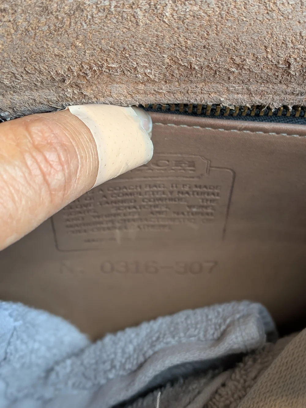 Restoring A‎ Vintage Bag